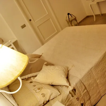 Scuderie Le Torri Bed and Breakfast *