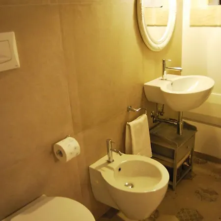 Scuderie Le Torri Bed and Breakfast *